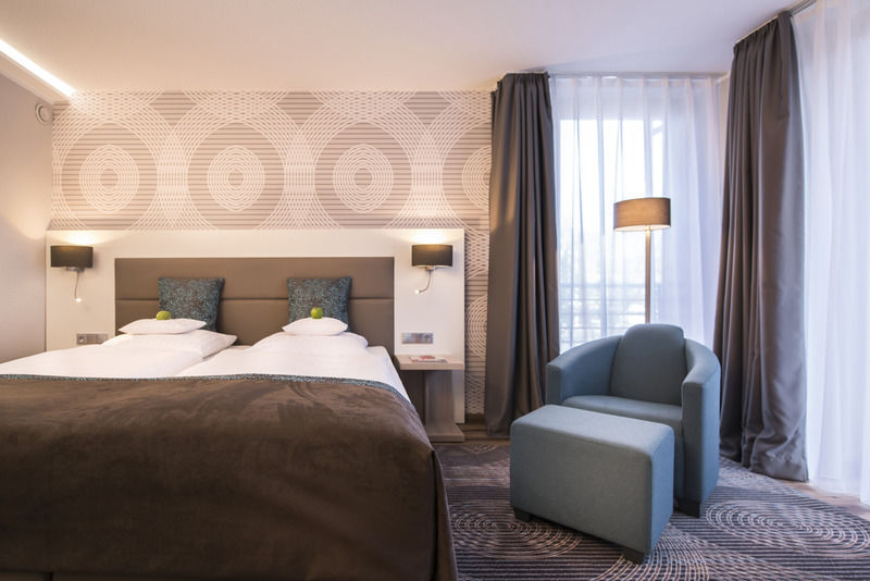 Collegium Leoninum Hotel Bonn Bagian luar foto