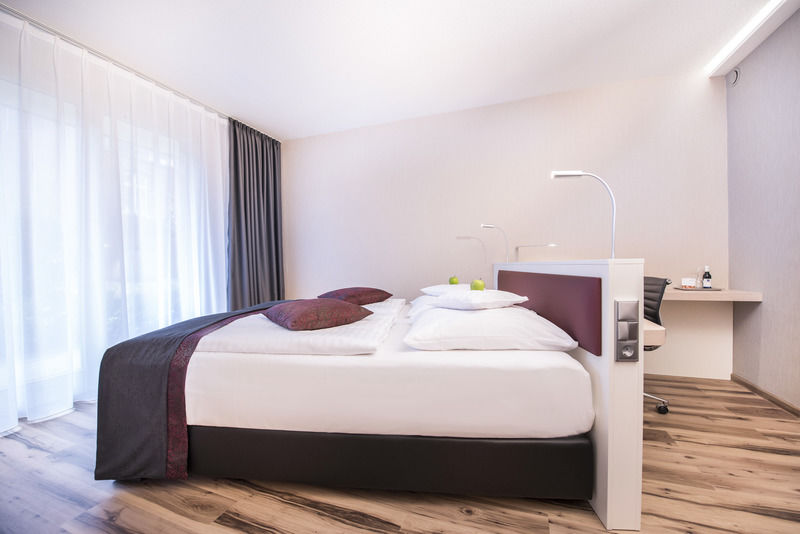 Collegium Leoninum Hotel Bonn Bagian luar foto
