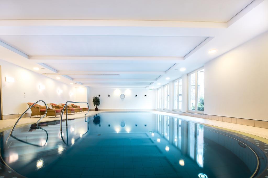 Collegium Leoninum Hotel Bonn Bagian luar foto